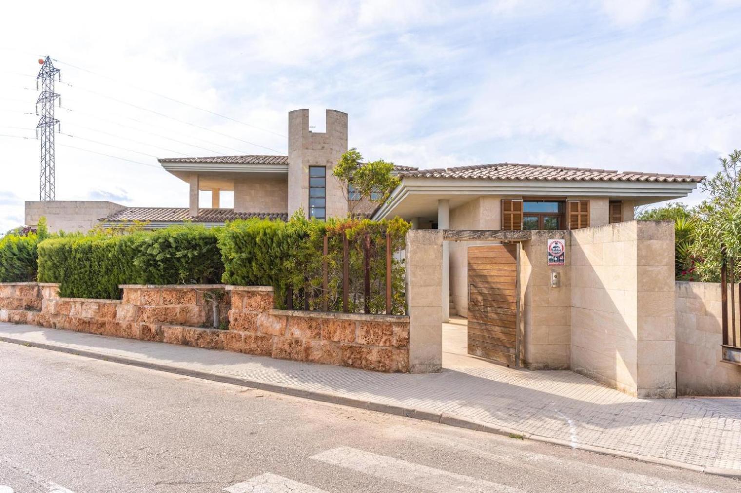 Villa De Lujo Con Piscina, Jacuzzi, Jardin Y Terraza Marratxi Exterior photo